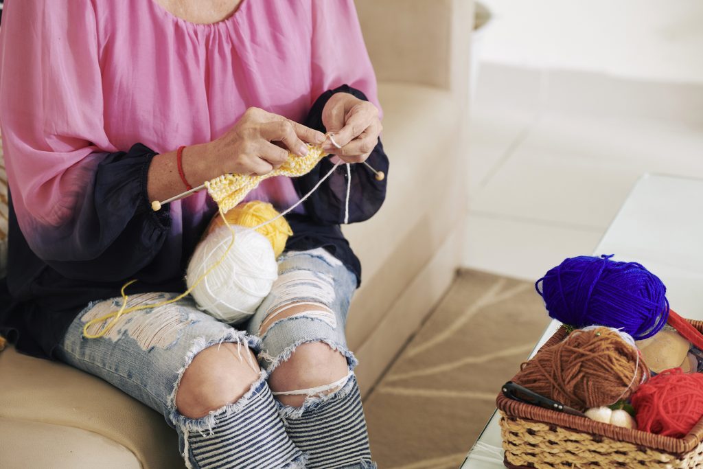 Is crochet faster than knitting