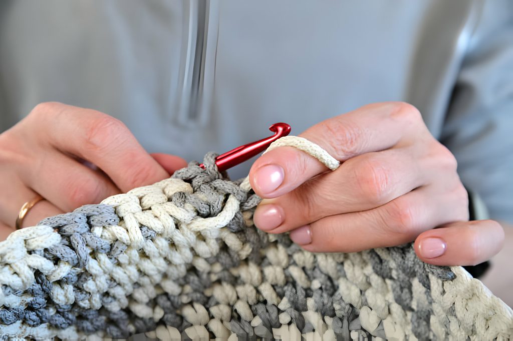 What is the fastest way to knit?